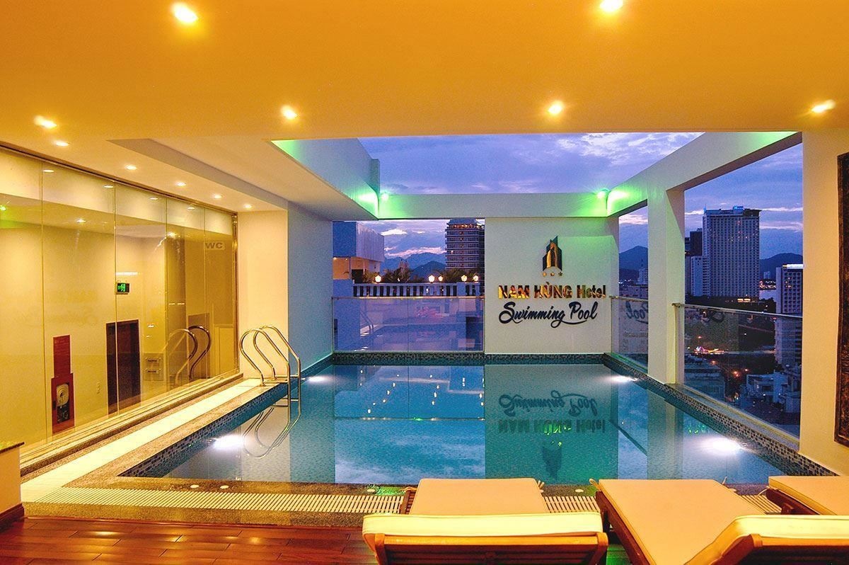 pools-outdoor-pool