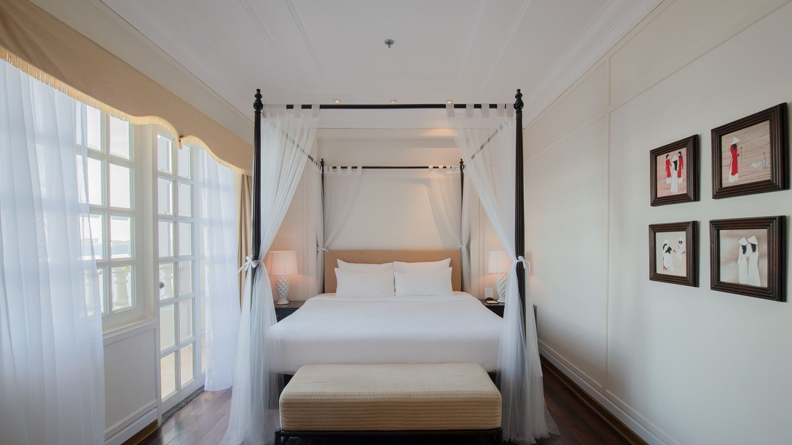rooms-junior-suite-ocean-view-with-balcony-child-without-extra-bed