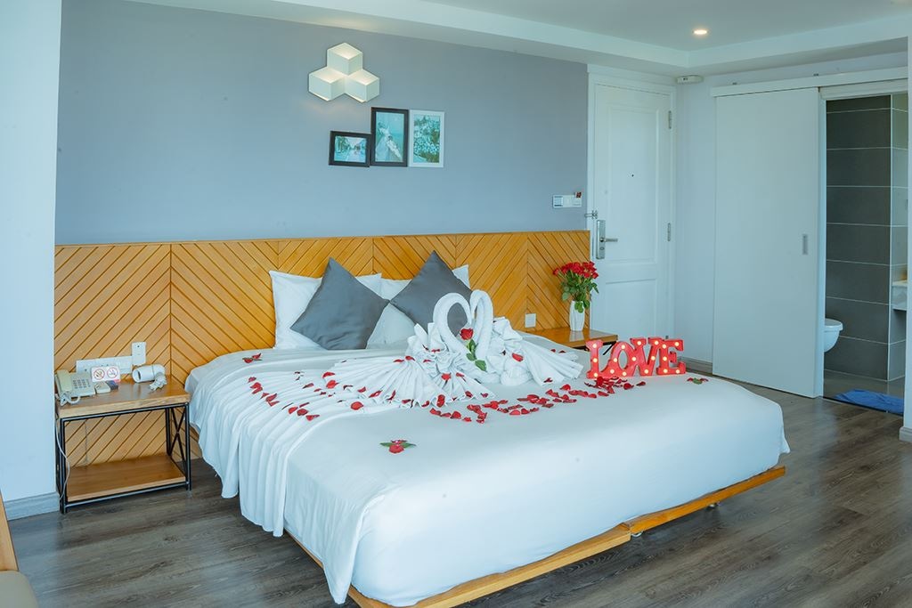 rooms-senior-deluxe-sea-view