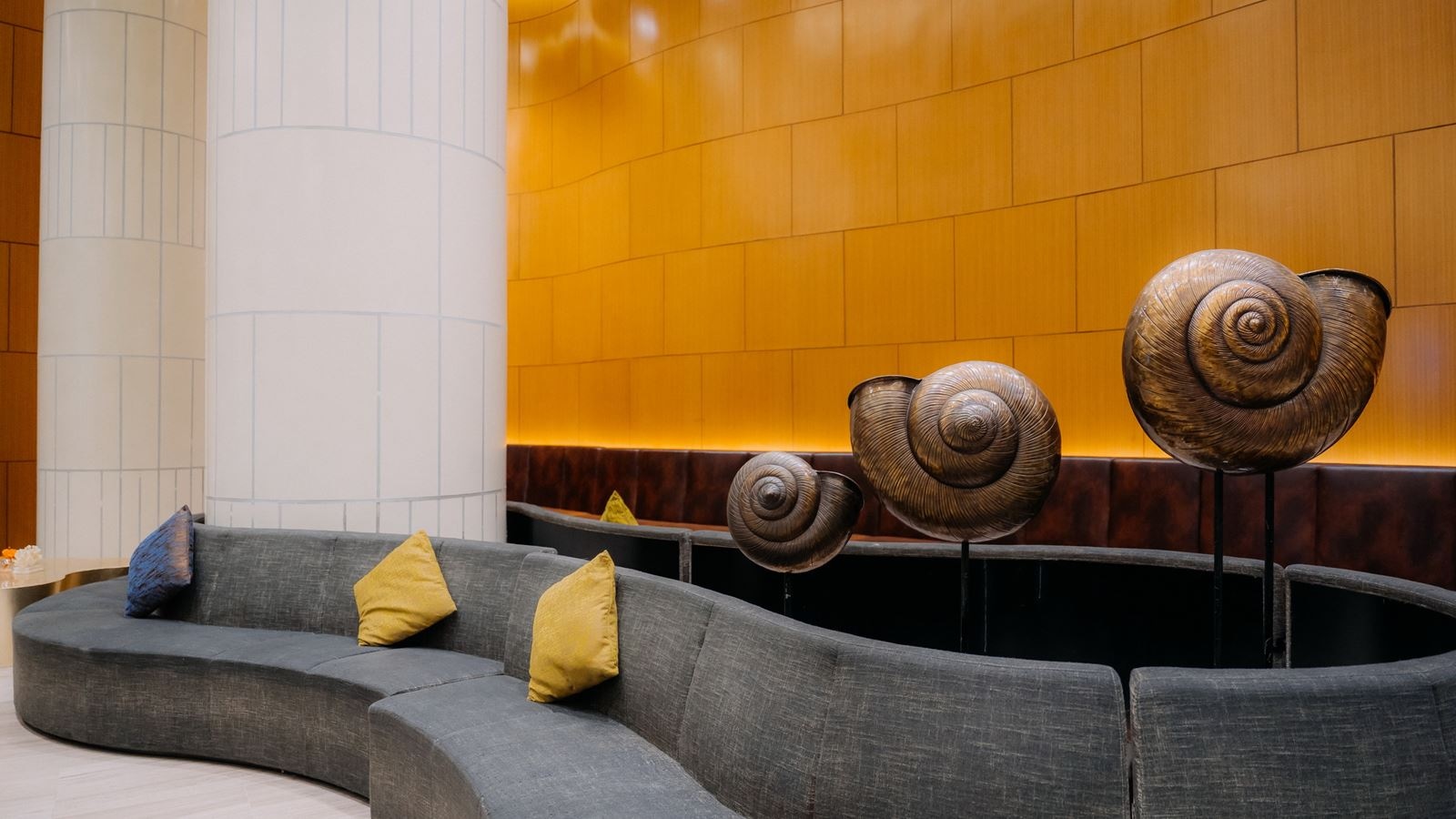 bars-lobby-bar