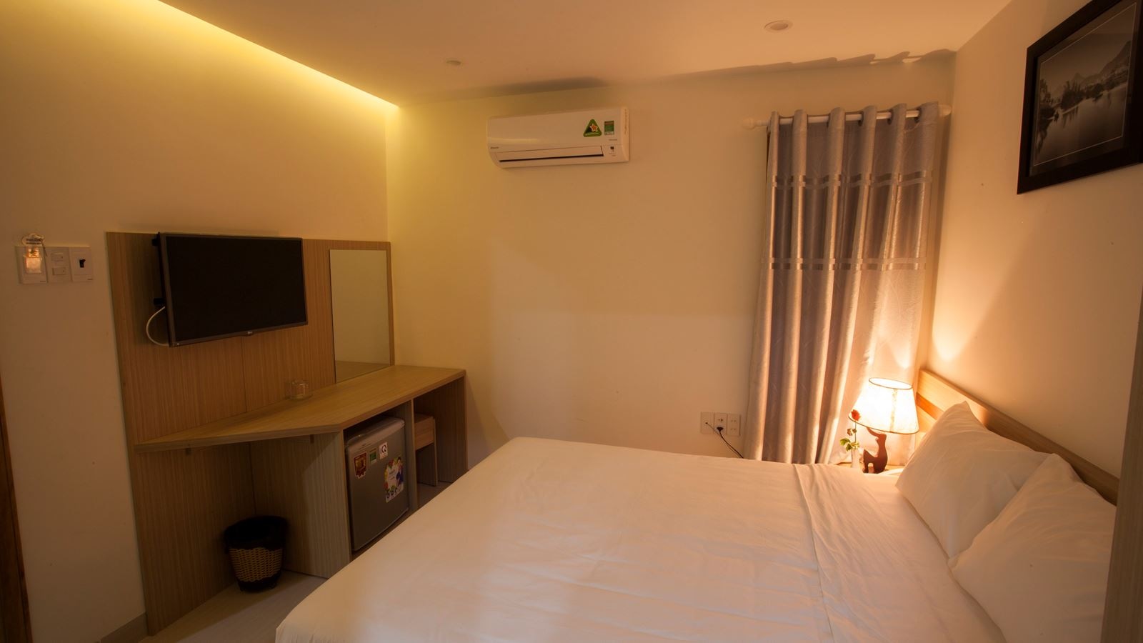 rooms-standard-room