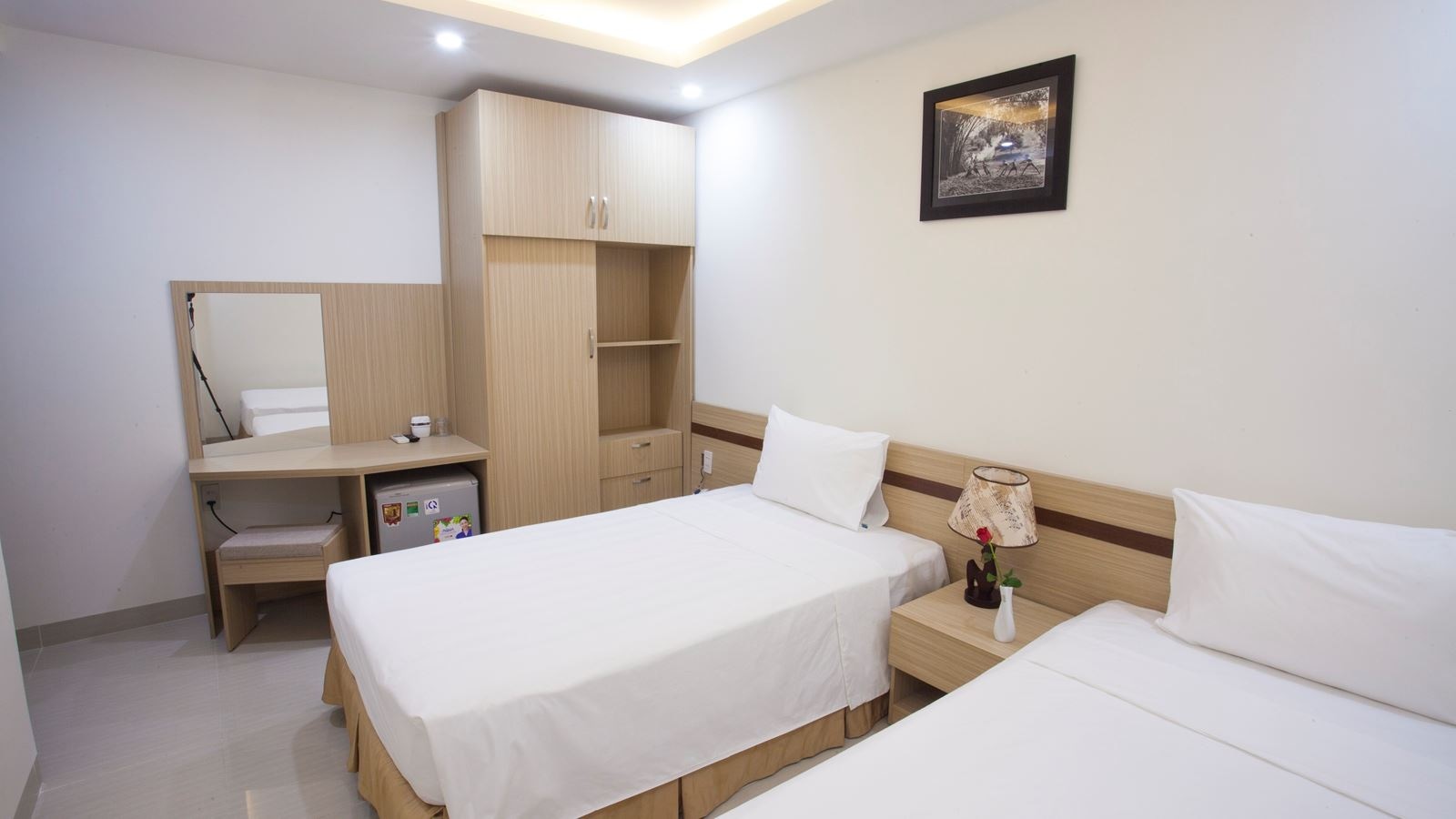 rooms-superior-room