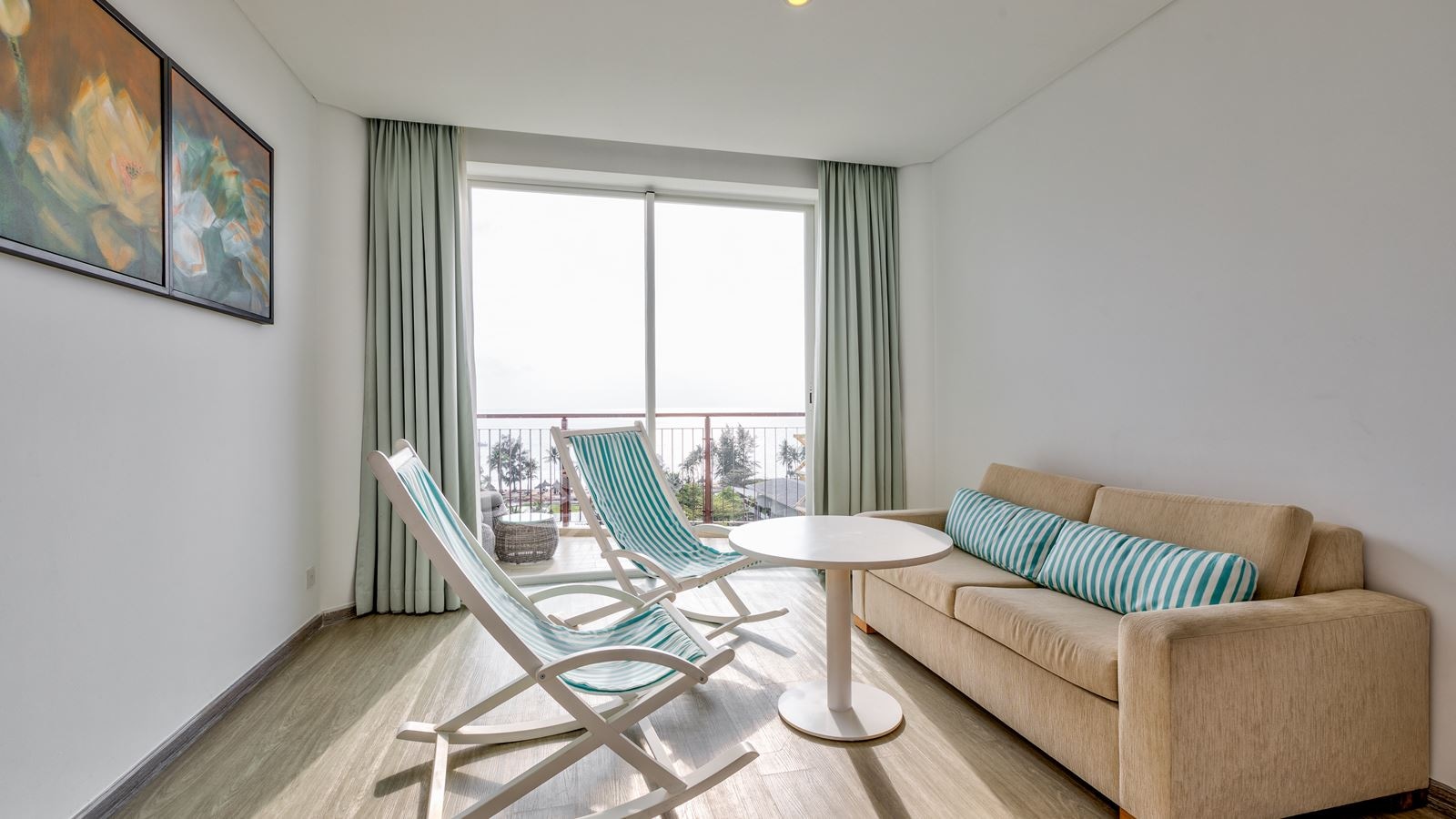 rooms-superior-room