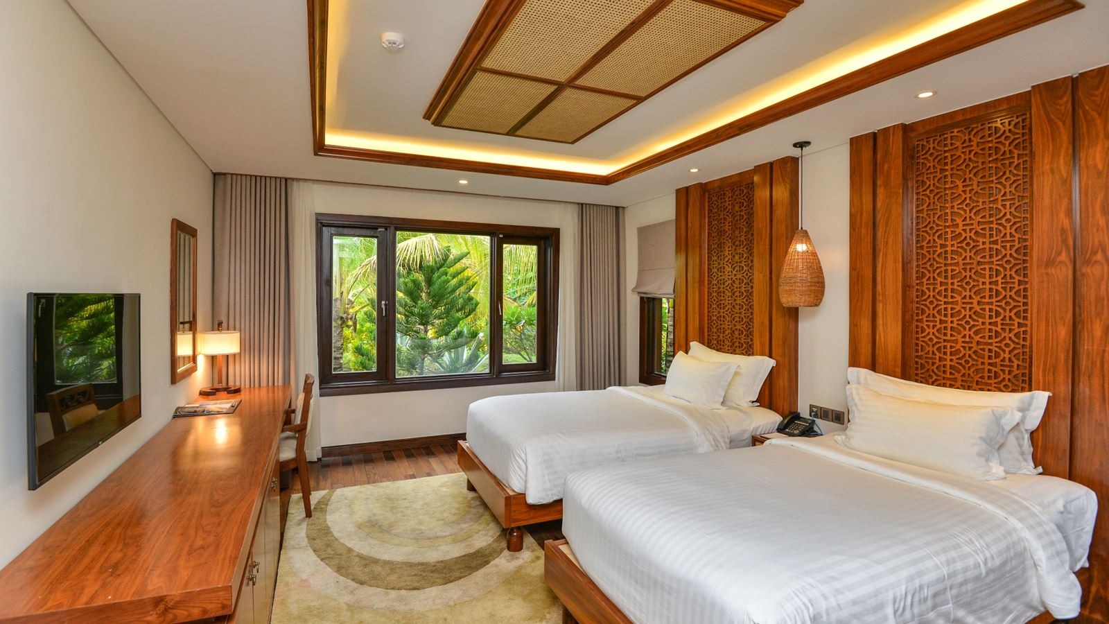 rooms-2bedroom-pool-villa