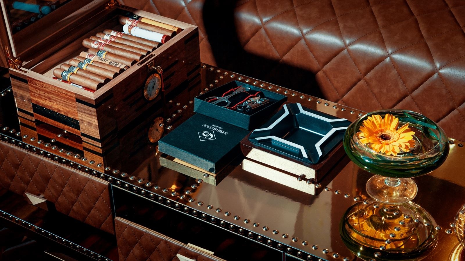 bars-jukebox-karaoke-bar