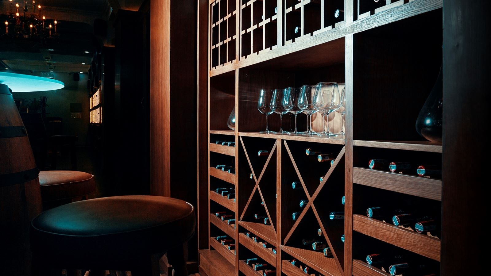 bars-jukebox-karaoke-bar