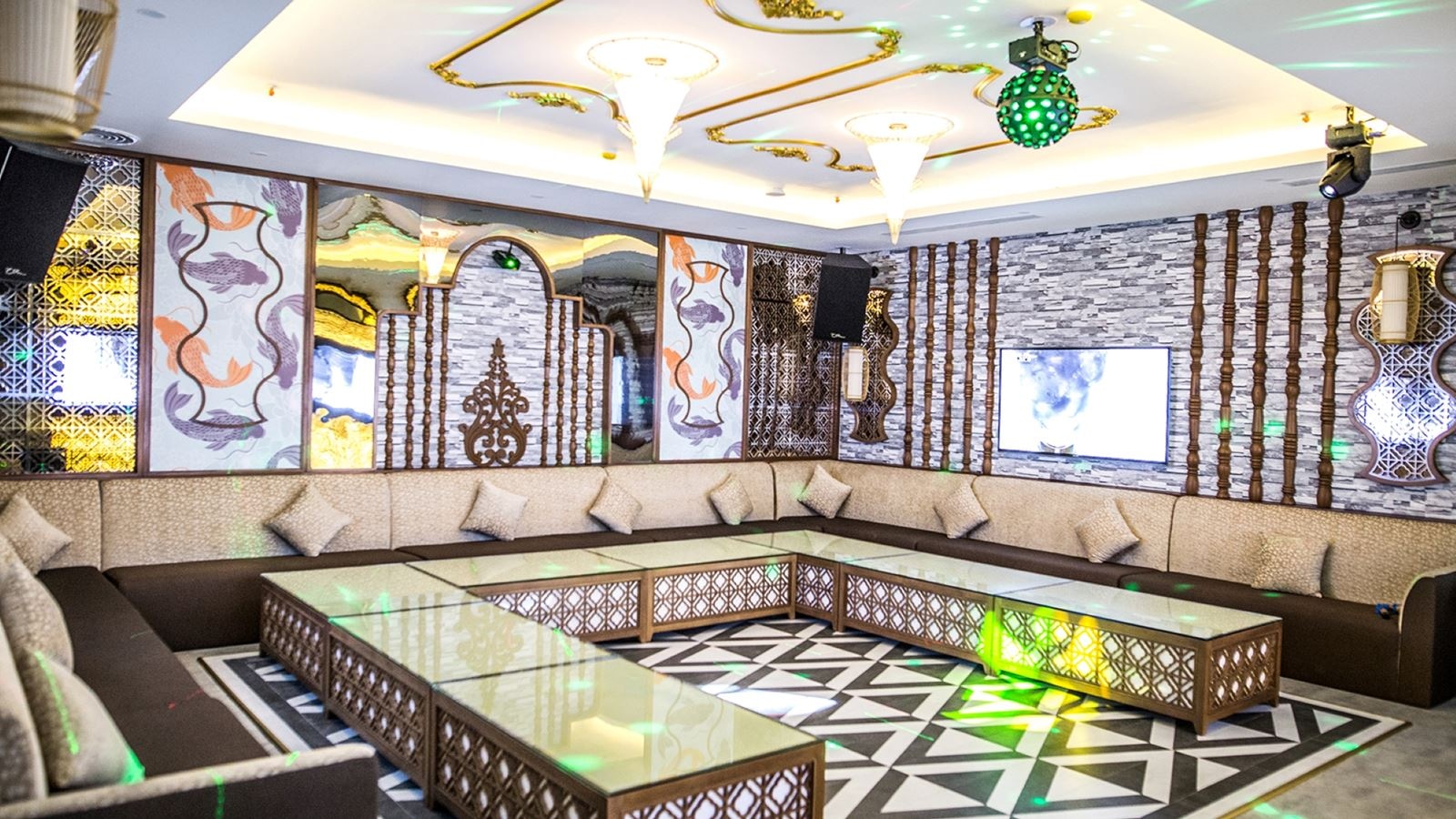 bars-jukebox-karaoke-bar