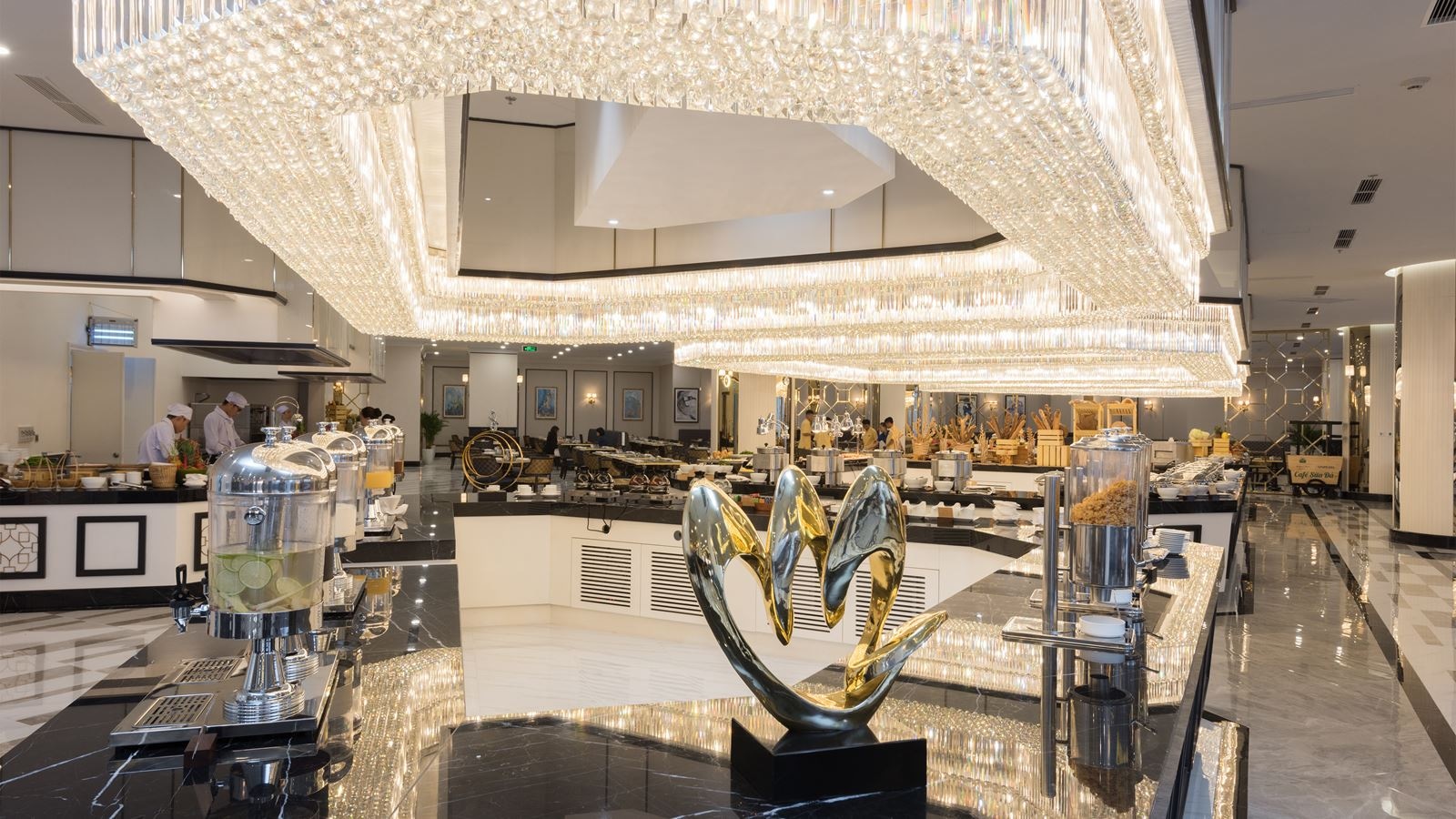restaurants-garnet-restaurant