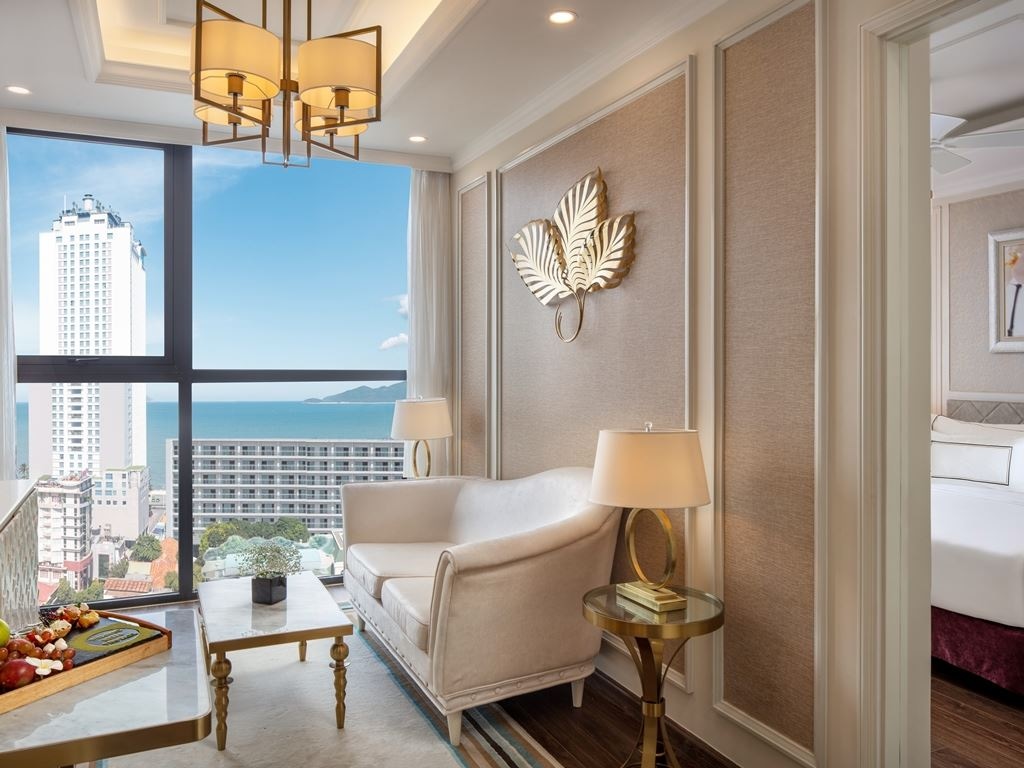 rooms-suite-room