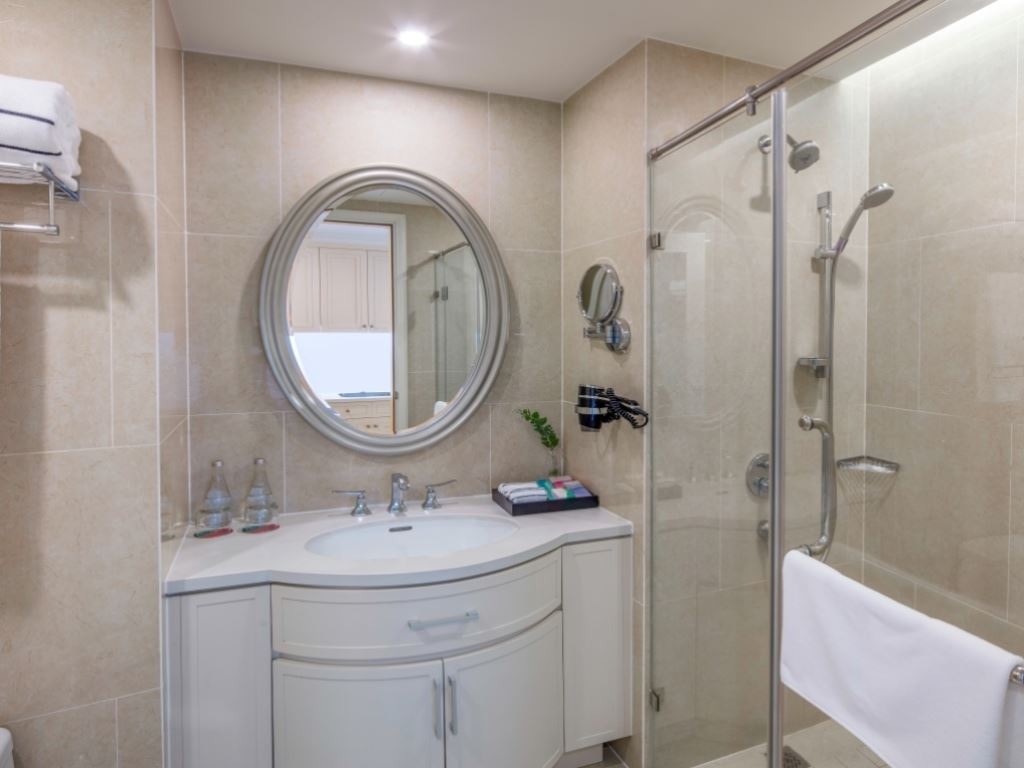 rooms-2bedroom-suite-no-extra-bed