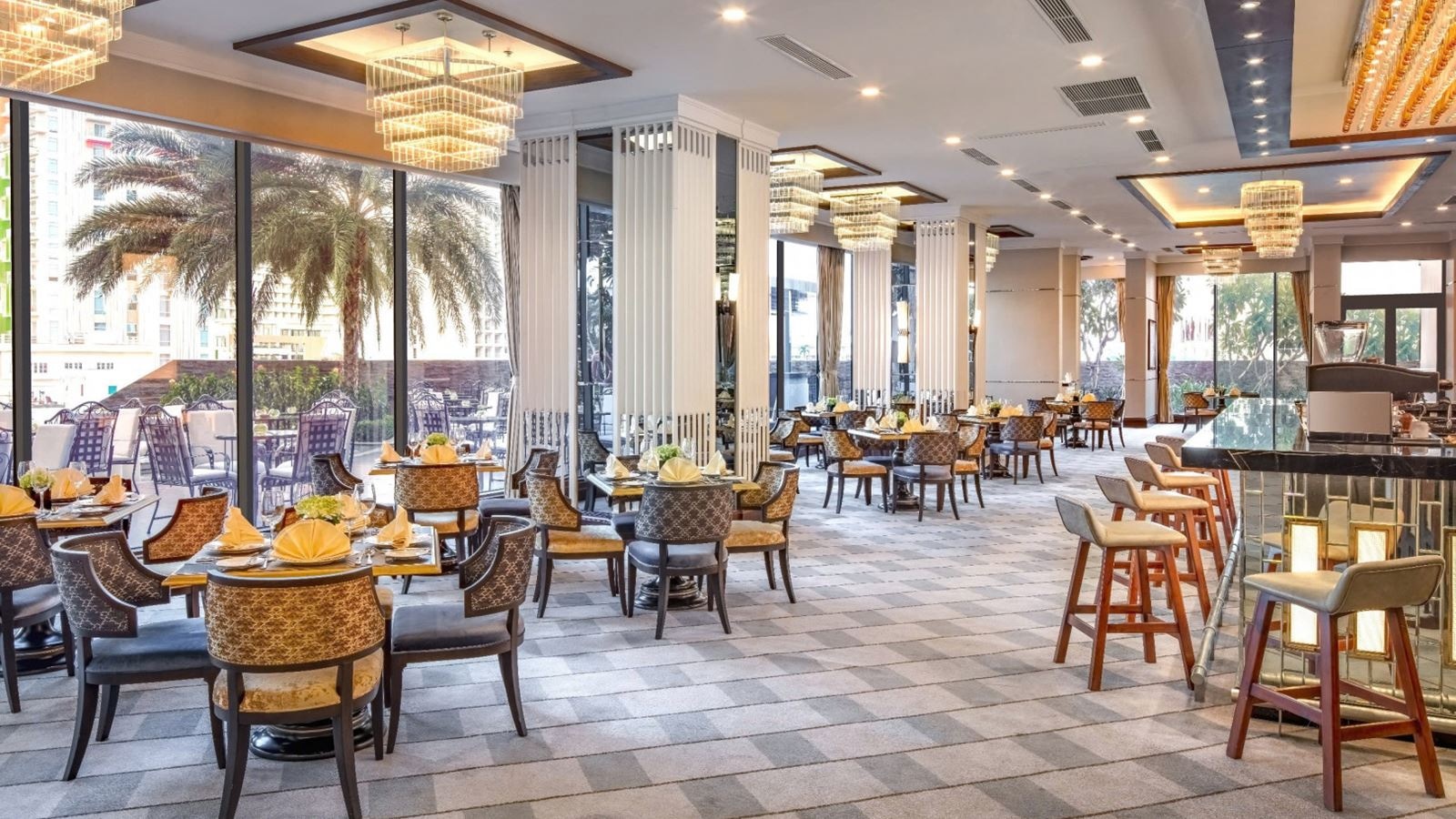 restaurants-garnet-restaurant