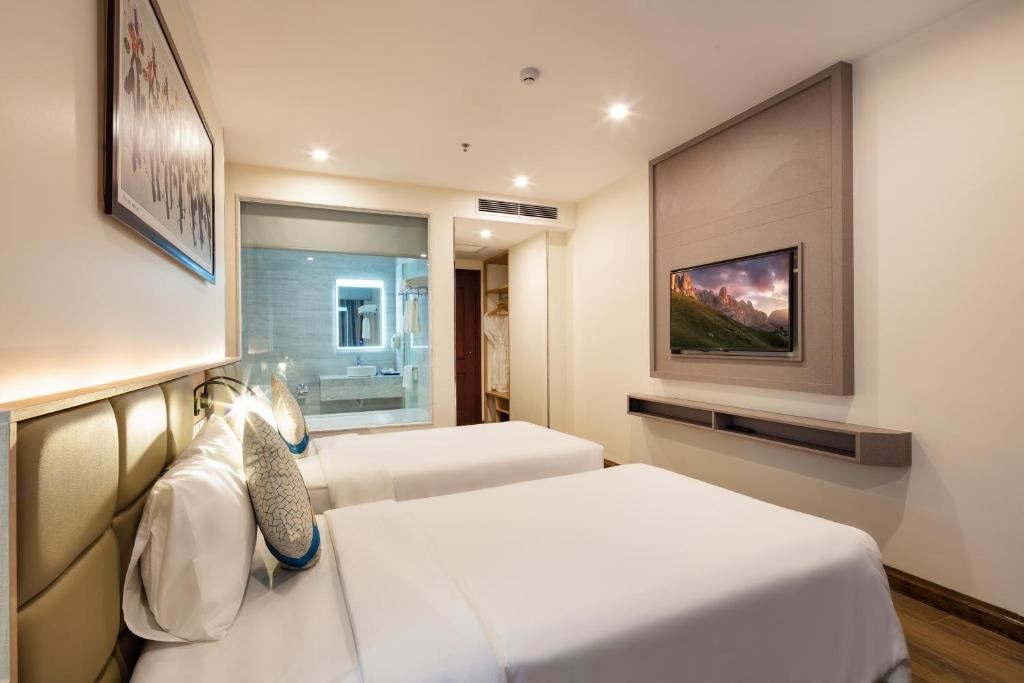 rooms-deluxe-partial-seaview-child-without-extra-bed
