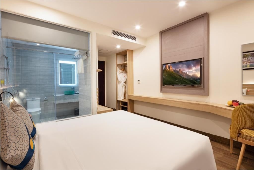 rooms-deluxe-cityview