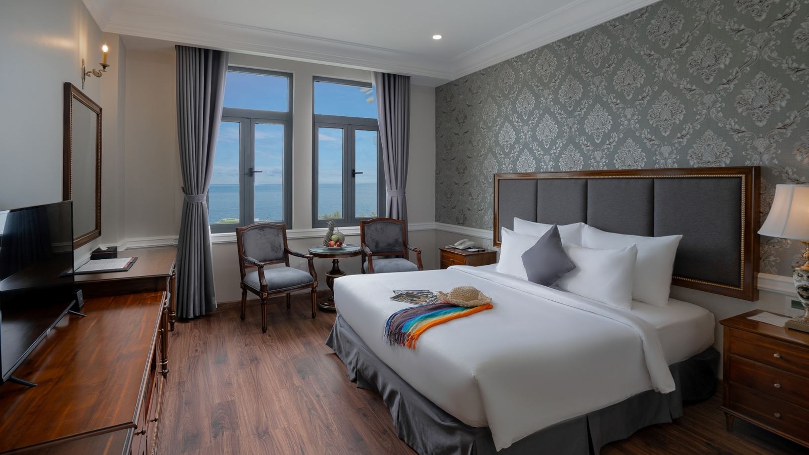 rooms-premier-room