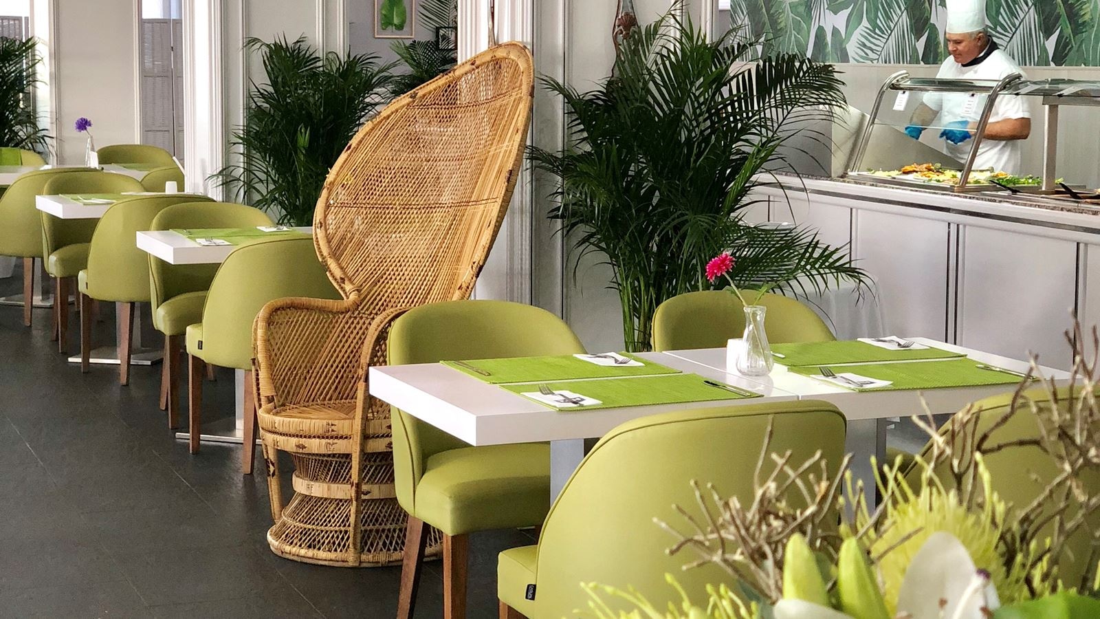 restaurants-restaurants