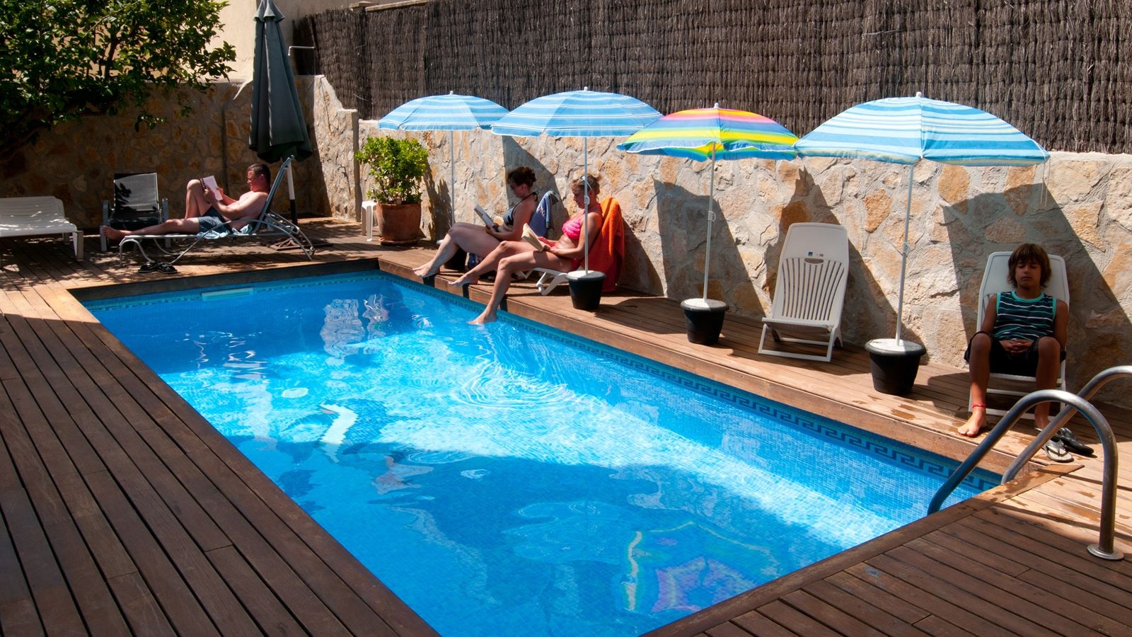 pools-outdoor-pool
