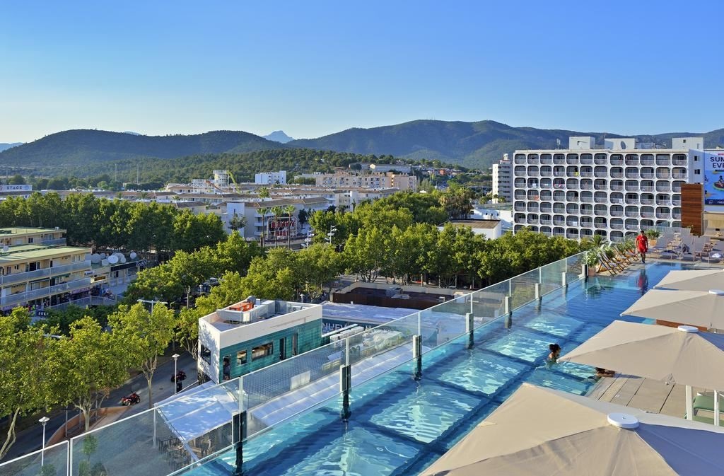 pools-outdoor-pool