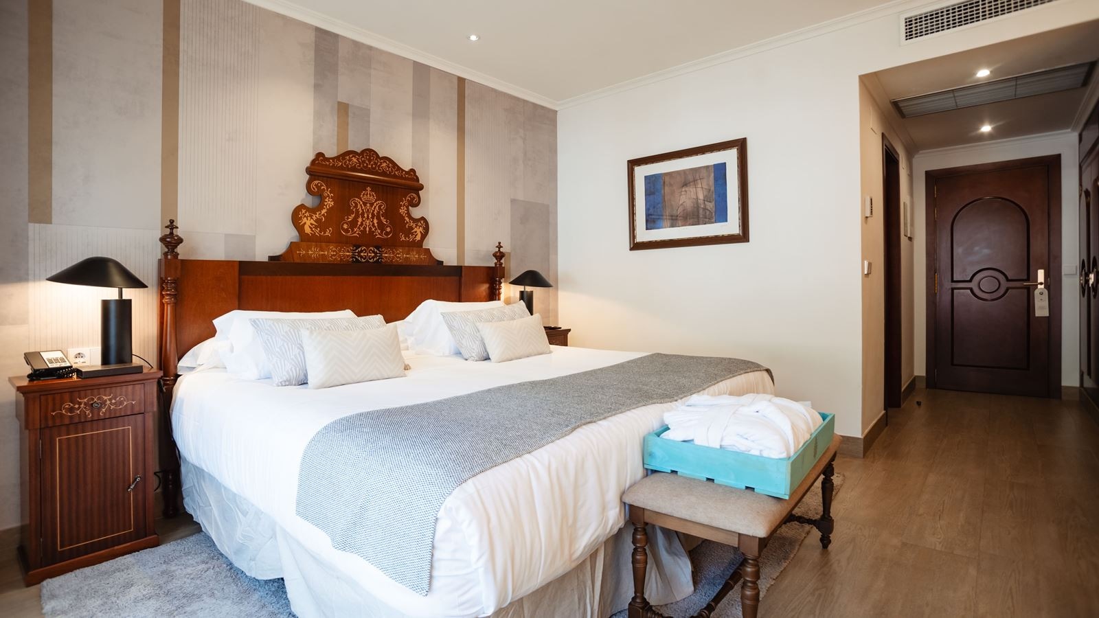 rooms-double-balcony-or-terrace