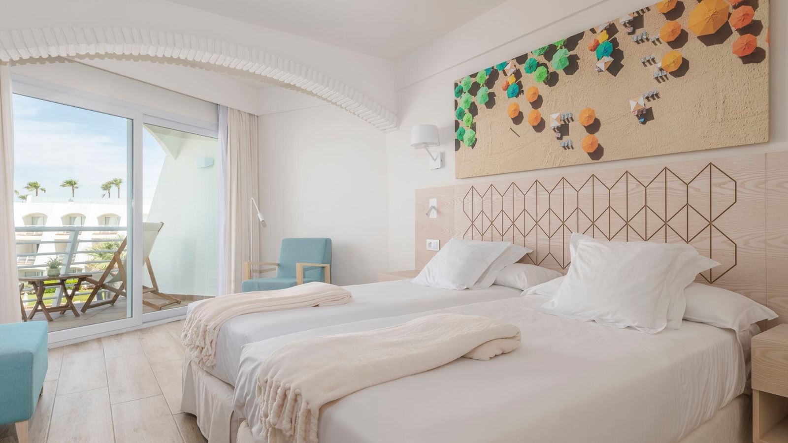 rooms-double-balcony-or-terrace