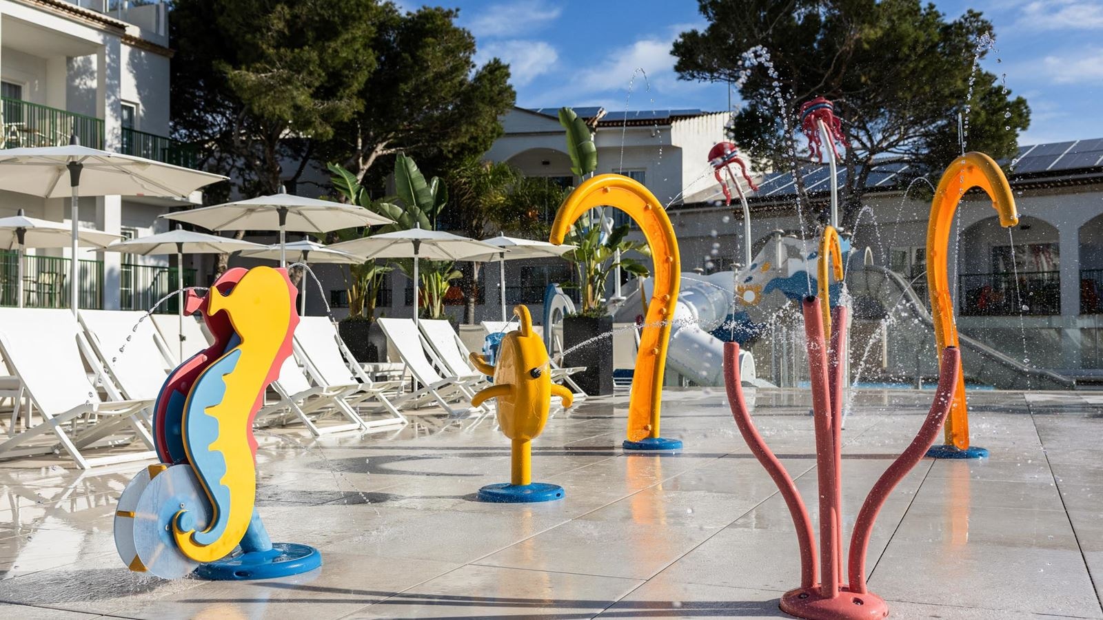 pools-outdoor-childrens-pool