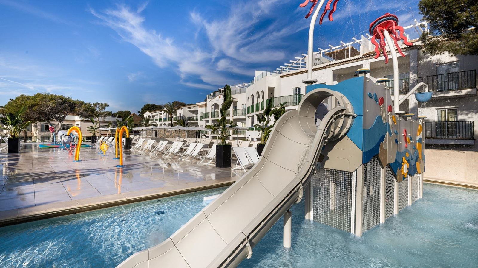 pools-outdoor-childrens-pool