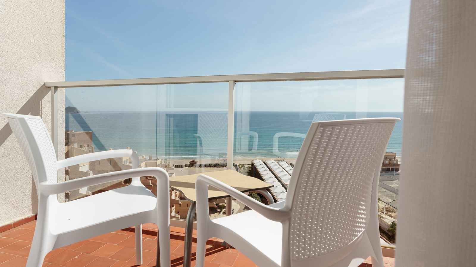 rooms-double-superior-frontal-mediterranean-sea-view