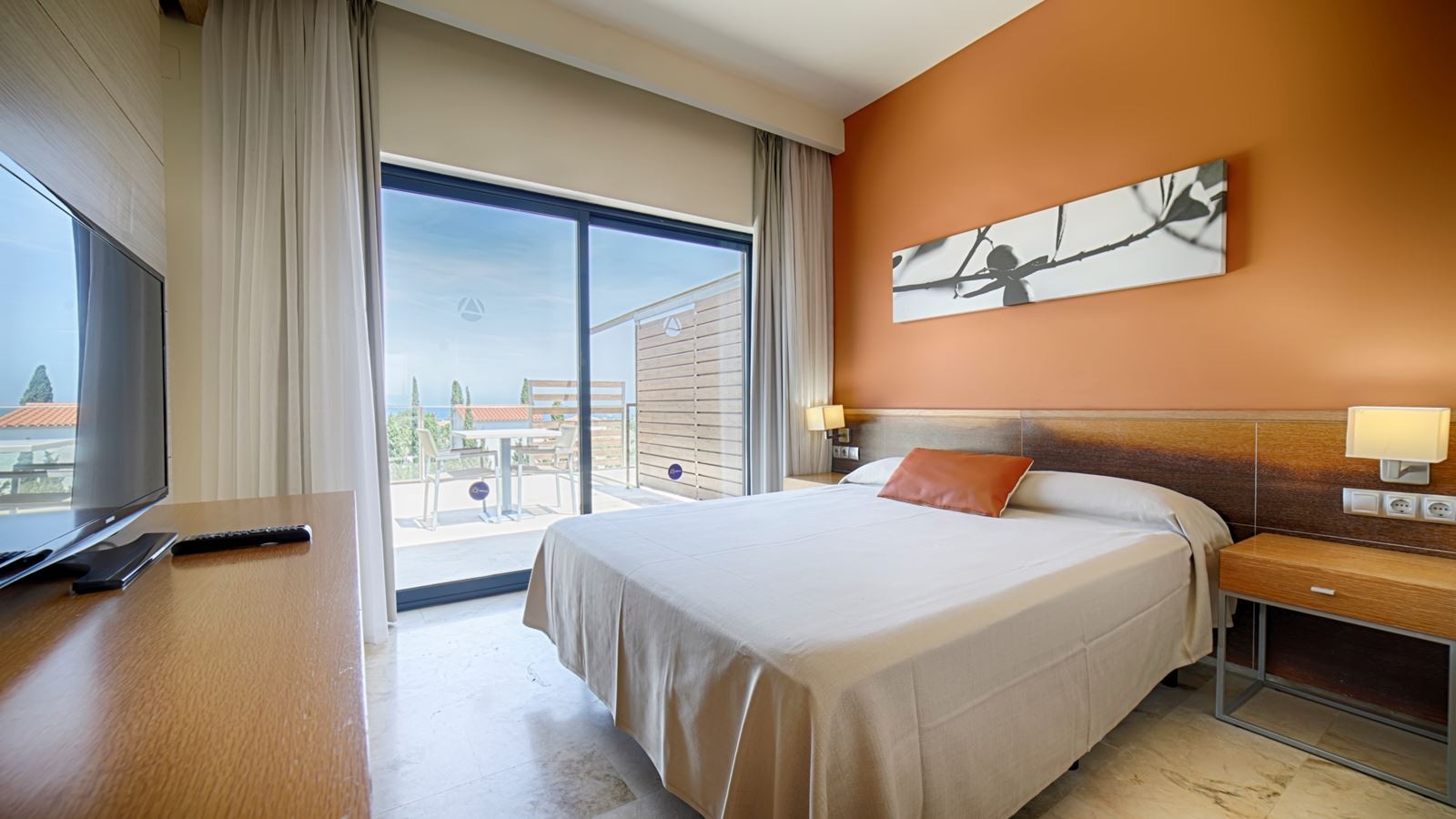 rooms-standard-room