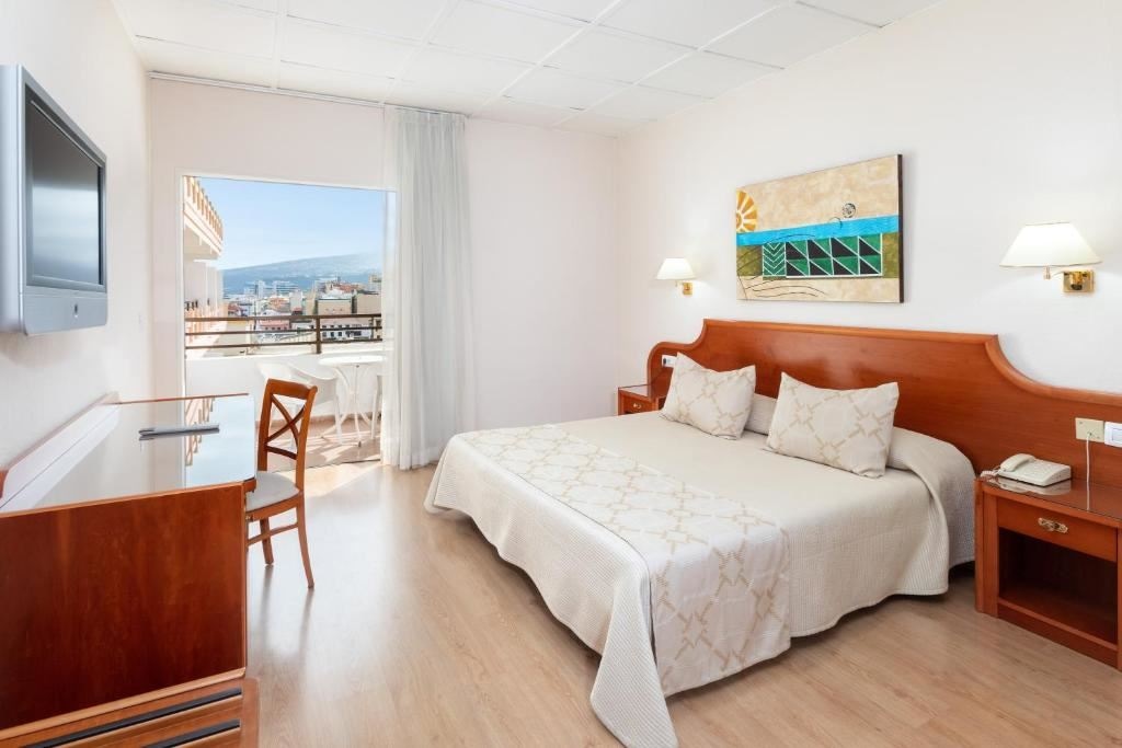 rooms-double-two-bedrooms