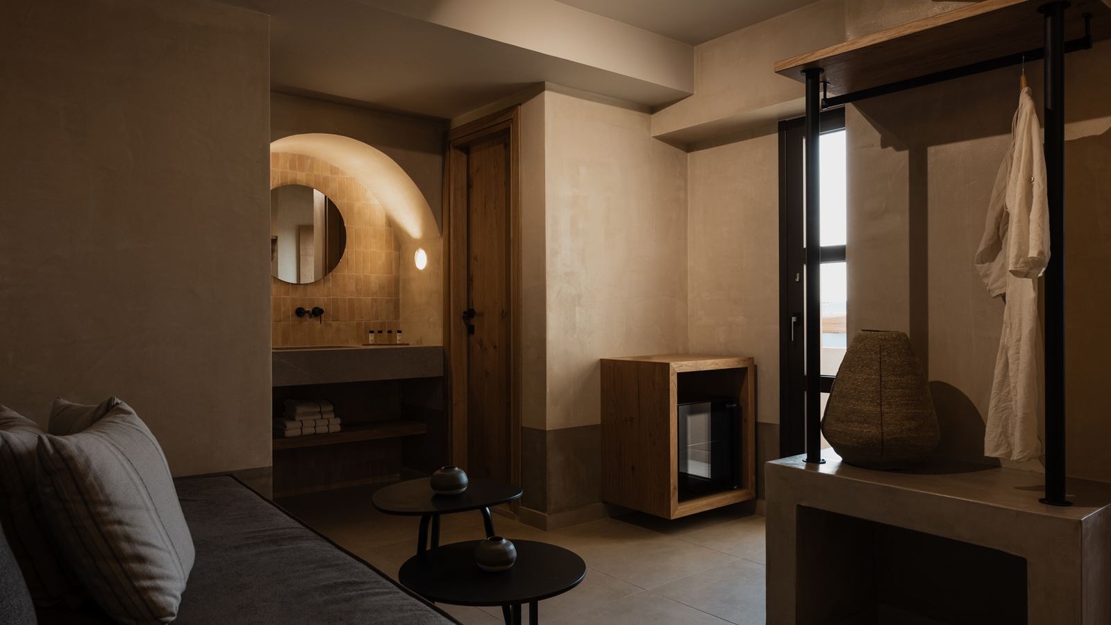rooms-lithos-junior-suite-seaview-balcony-or-terrace-annex
