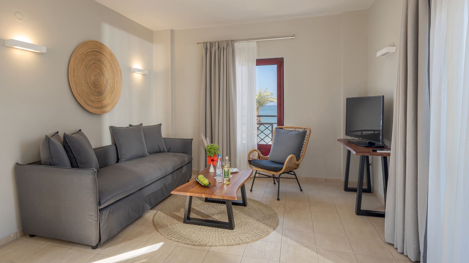 rooms-family-two-rooms-annex-building