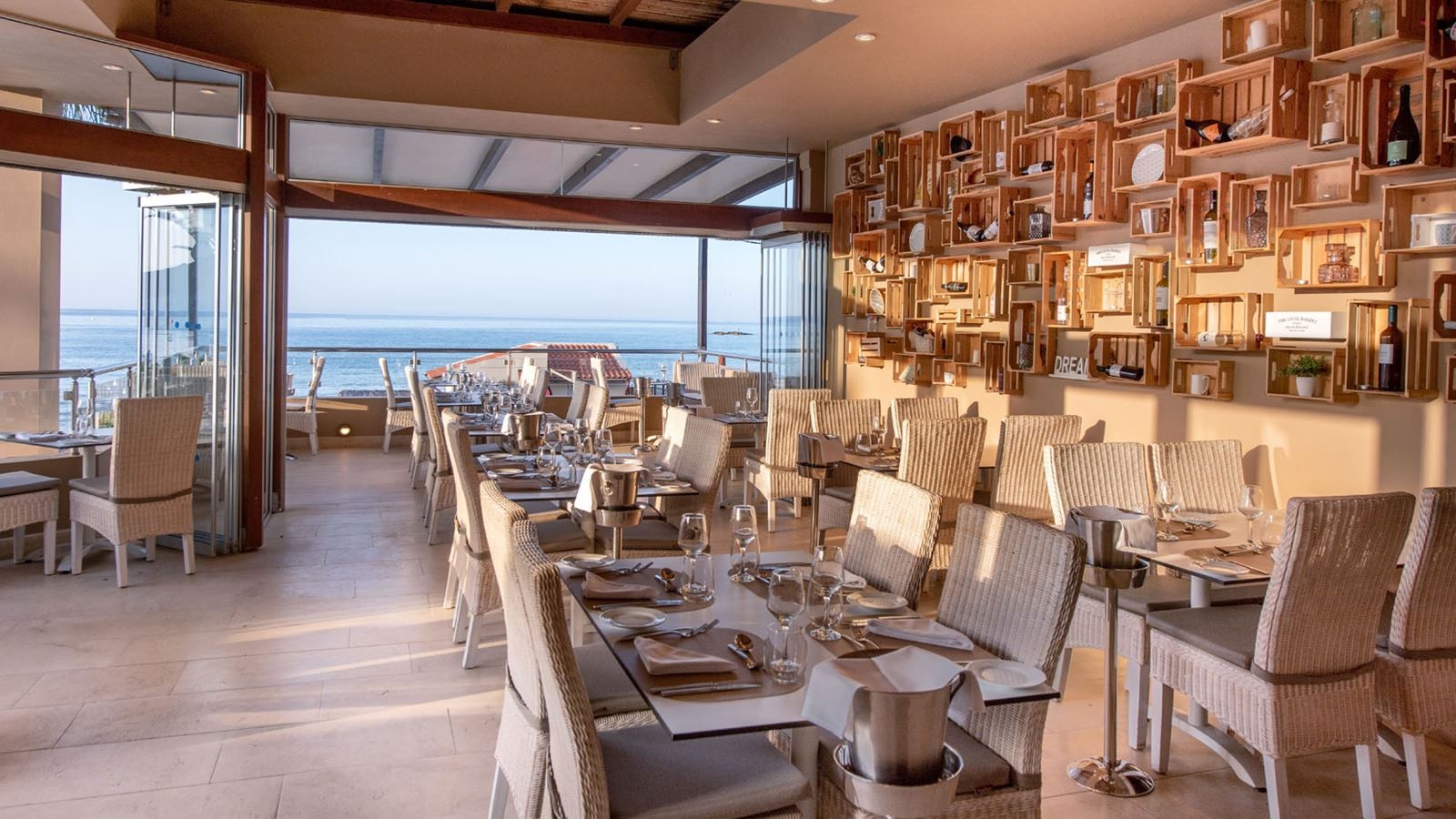 restaurants-ammos-a-la-carte-restaurant