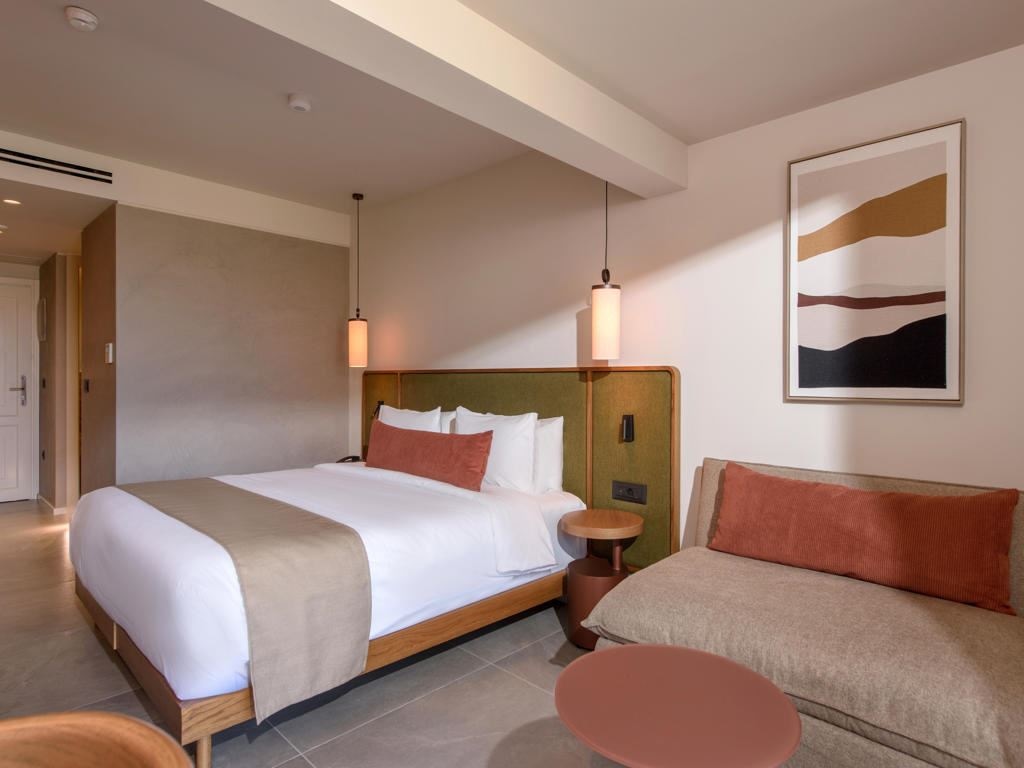 rooms-junior-suite-garden-view