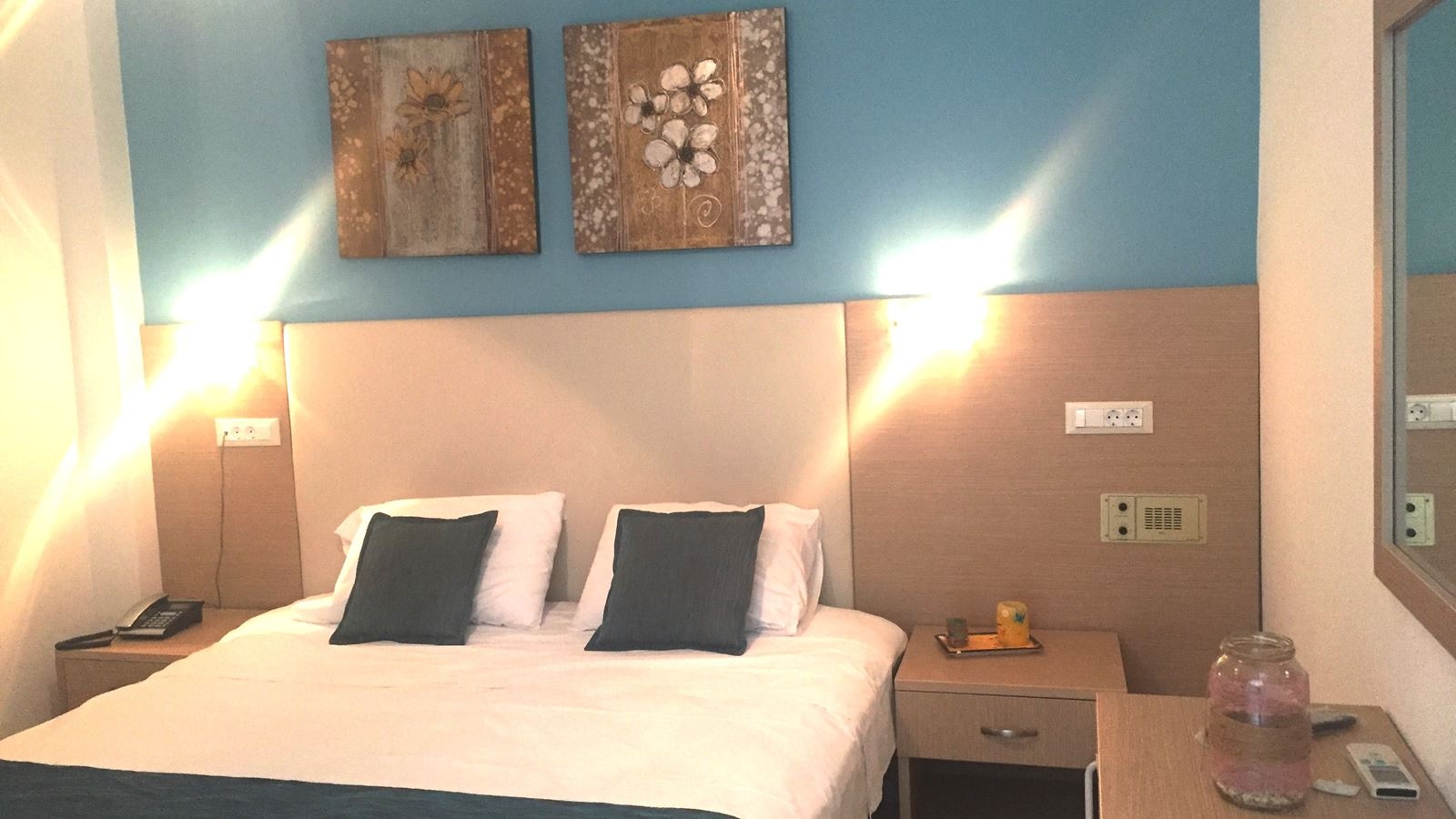 rooms-triple-room