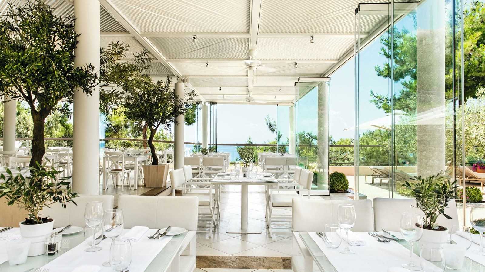 restaurants-ouzo