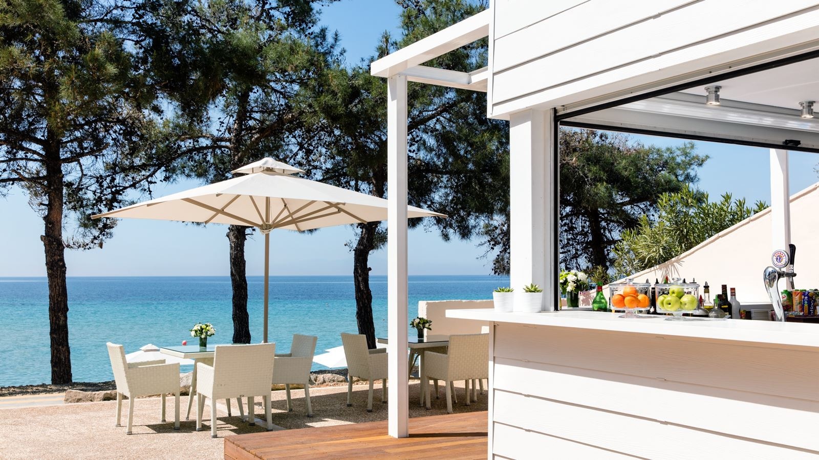 bars-beach-club