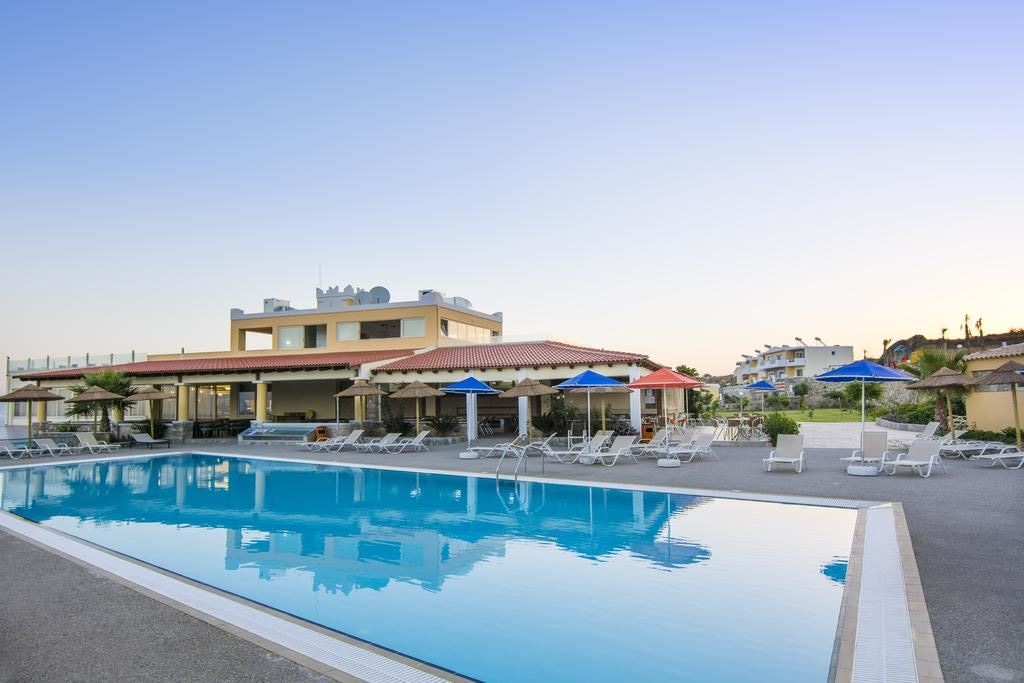 pools-outdoor-pool