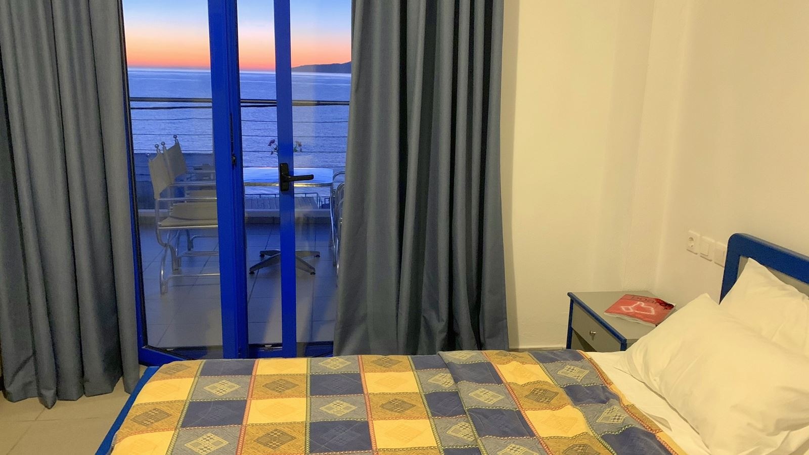 rooms-superior-apartment-sea-view