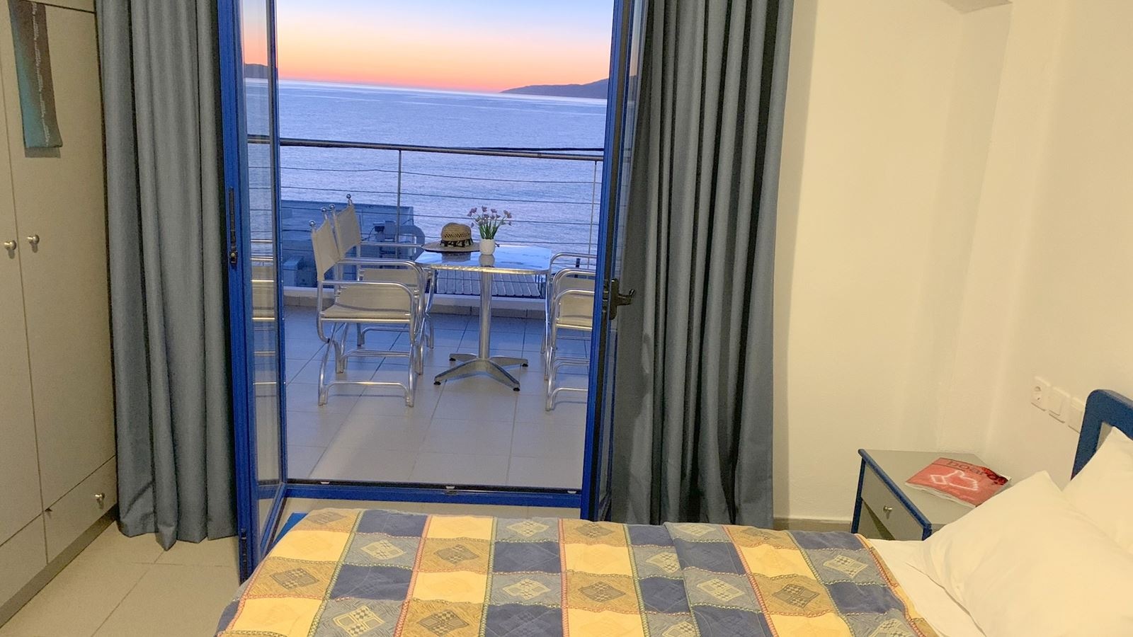 rooms-superior-apartment-sea-view