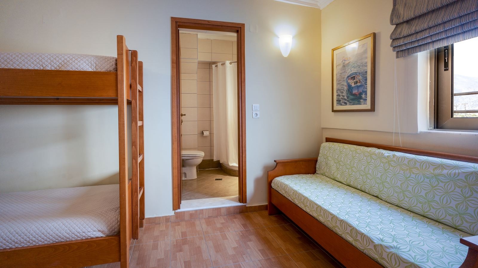 rooms-family-room