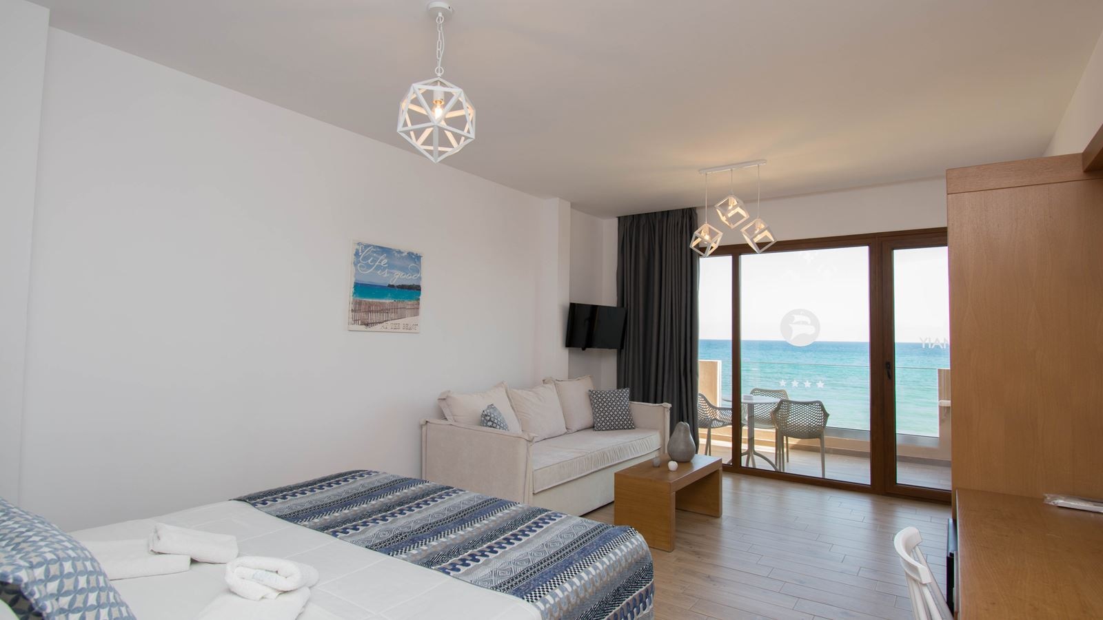rooms-suite-sea-view