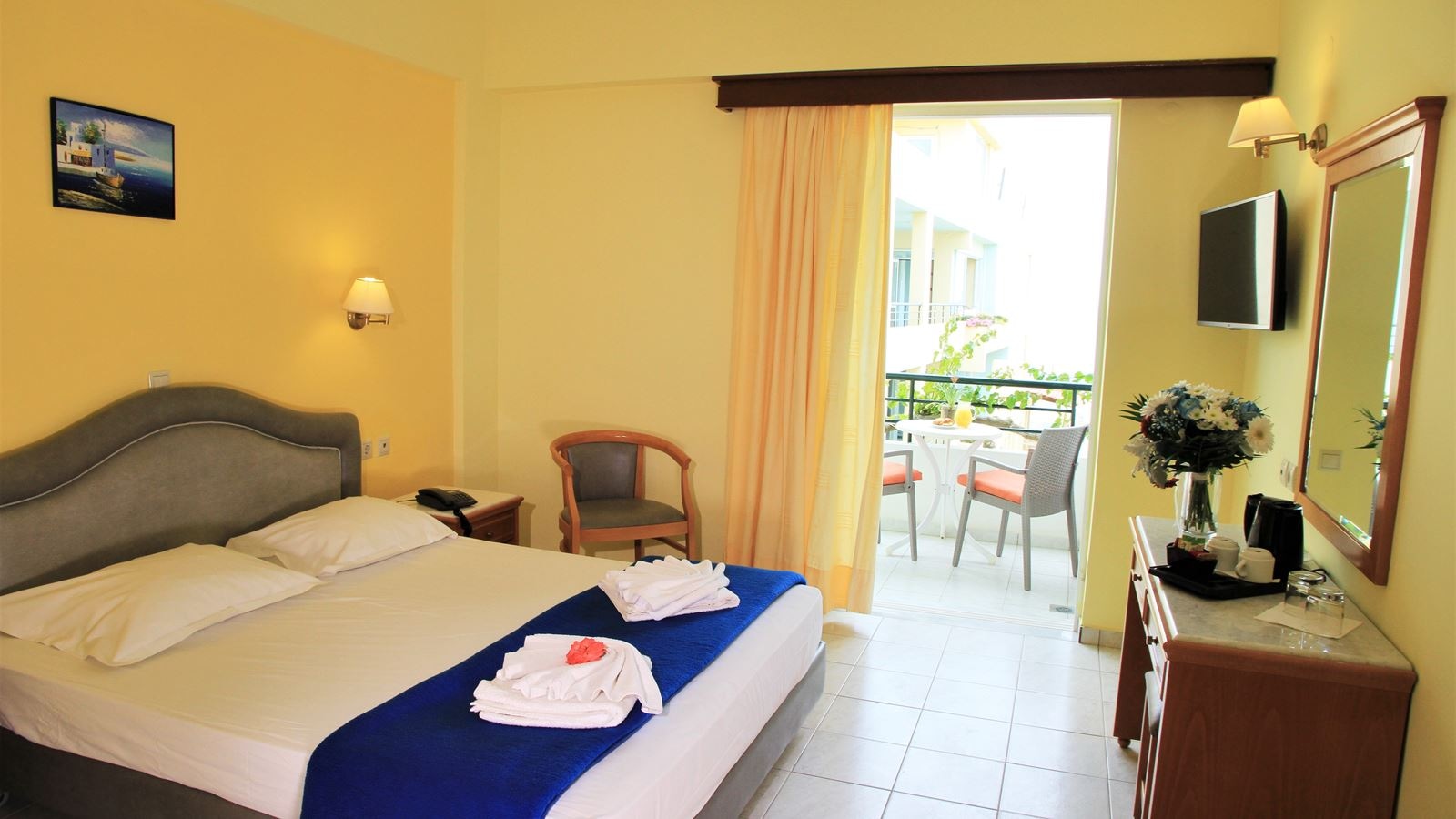 rooms-double-side-sea-view-balcony