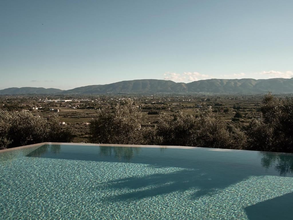 pools-pools