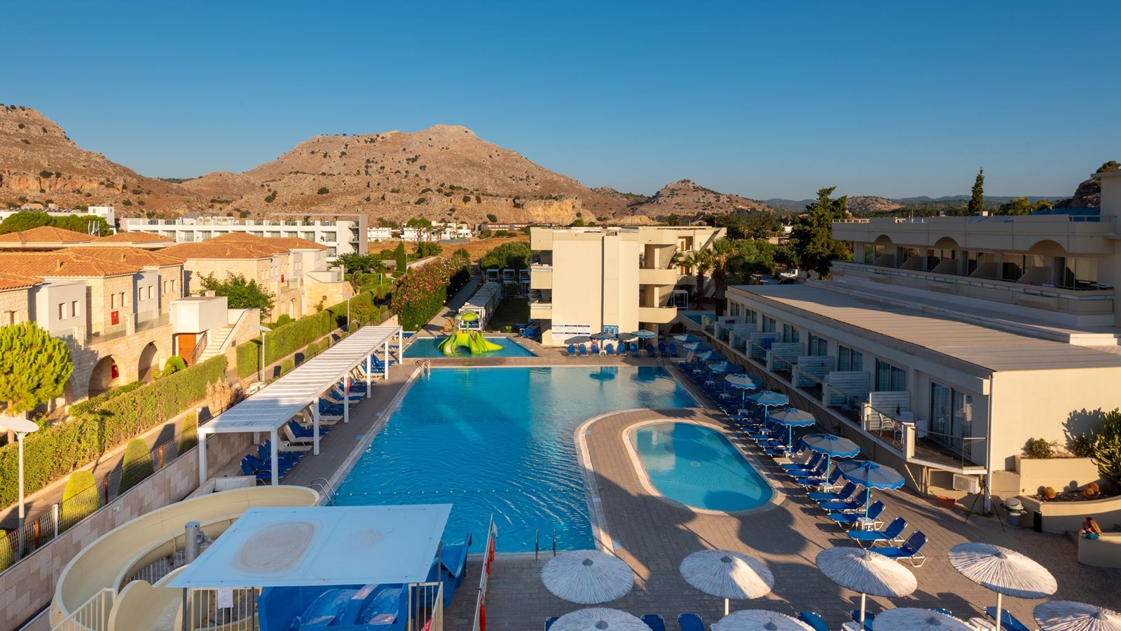 pools-outdoor-pool