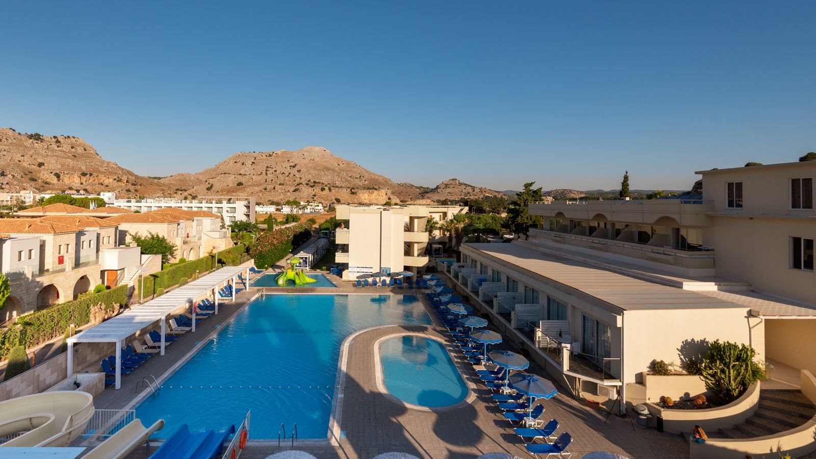 pools-outdoor-pool