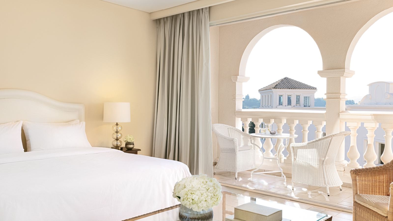 rooms-double-guestroom-landscape-view