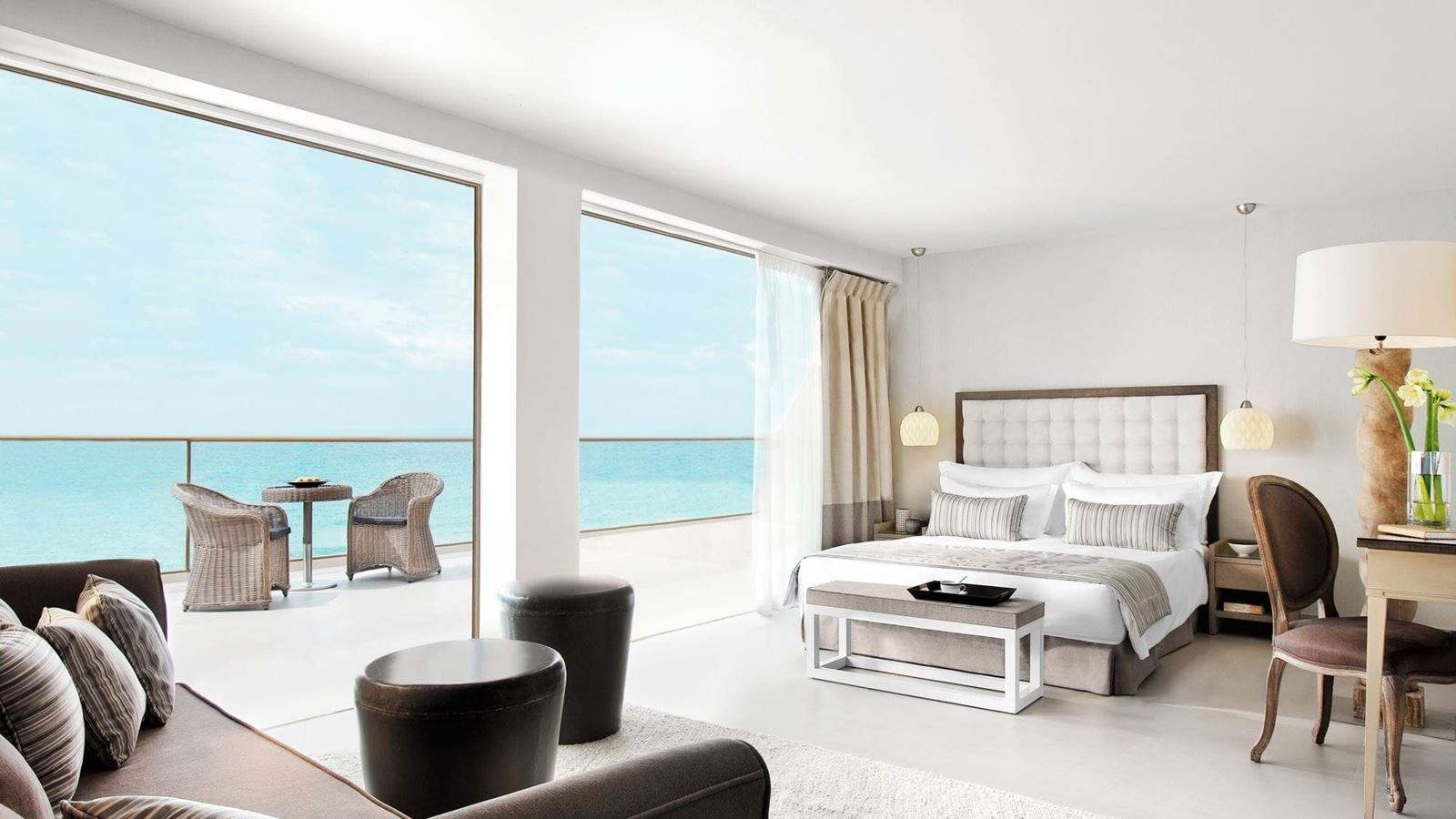 rooms-panorama-junior-suite-sea-view