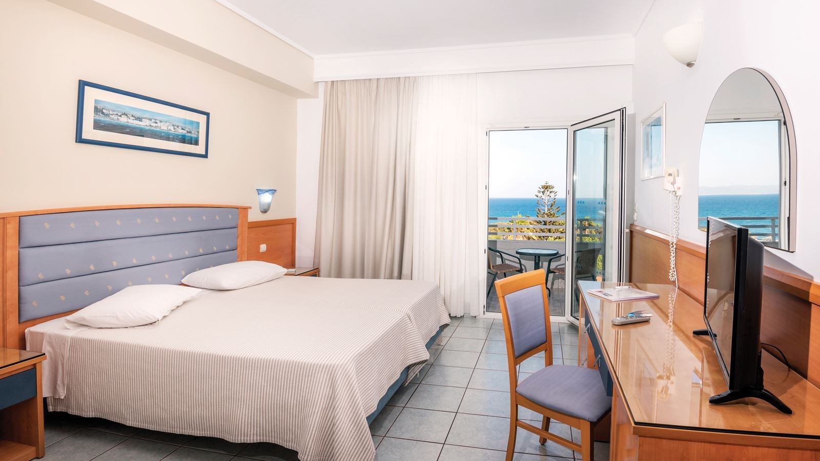 rooms-standard-twin-room-with-sea-view--balcony-or-terrace