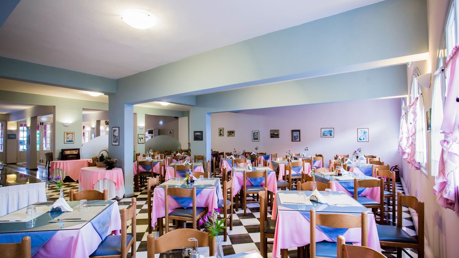restaurants-main-restaurant