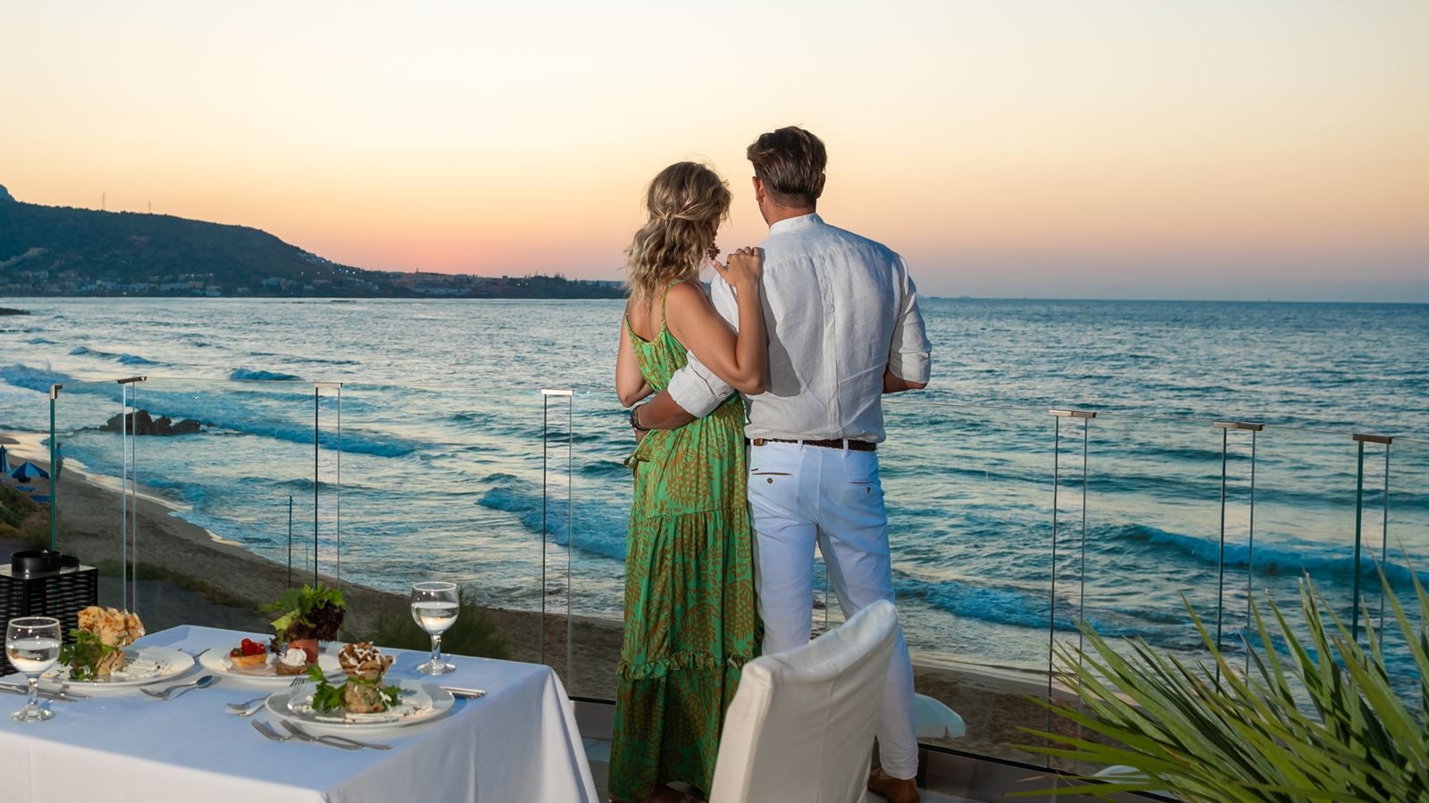 rooms-dream-villa-aphrodite2-bedrooms-beach-front-with-private-pool