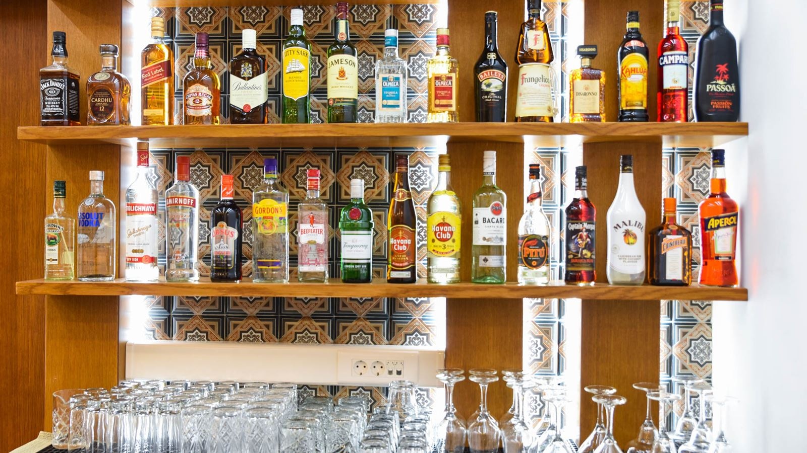 bars-snack-bar